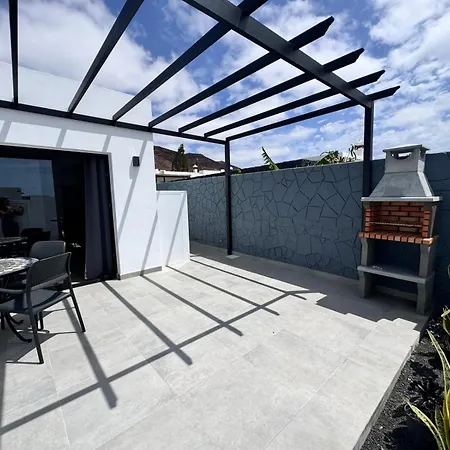 Holiday home Casa Atilana A 150 Metros De La Playa *