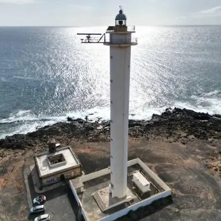 Сasa de vacaciones Casa Atilana A 150 Metros De La Playa *
